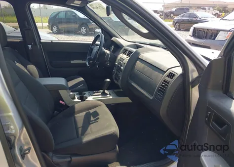 2009 Ford Escape Xlt из США, поврежденный, VIN 1FMCU03719KC05365